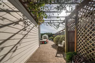 757 Newport Ave SW, Bandon, OR 97411 - Photo 40