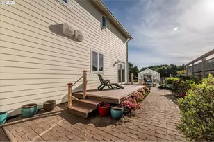 757 Newport Ave SW, Bandon, OR 97411 - Photo 10