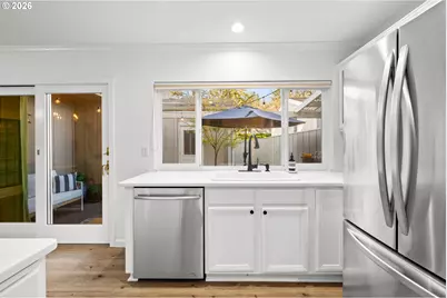 1466 Bonniebrae Dr, Lake Oswego, OR 97034 - Photo 22