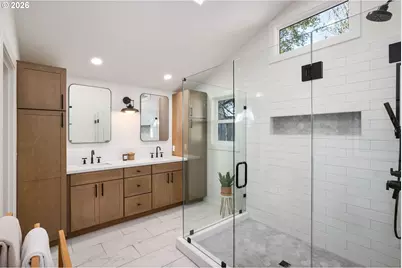 9942 SW 52nd Ave, Portland, OR 97219 - Photo 26