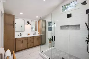 9942 SW 52nd Ave, Portland, OR 97219 - Photo 26