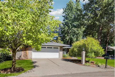 9942 SW 52nd Ave, Portland, OR 97219 - Photo 2