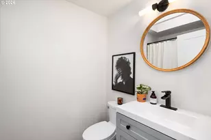 9942 SW 52nd Ave, Portland, OR 97219 - Photo 34