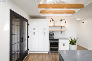 9942 SW 52nd Ave, Portland, OR 97219 - Photo 18