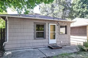 3801 SW Plum St, Portland, OR 97219 - Photo 24