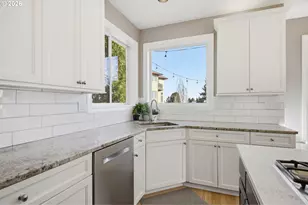 21305 Miles Dr, West Linn, OR 97068 - Photo 14