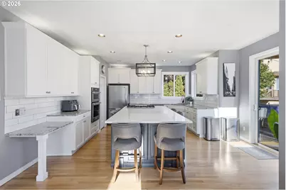 21305 Miles Dr, West Linn, OR 97068 - Photo 10