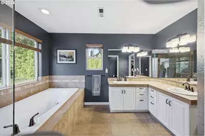 21305 Miles Dr, West Linn, OR 97068 - Photo 24