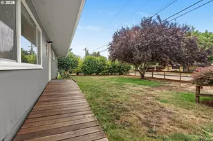 2078 Dewey St, Eugene, OR 97402 - Photo 6