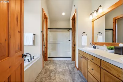 12800 NE Salmon Creek Ave #115, Vancouver, WA 98686 - Photo 20