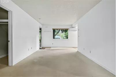 4653 NE Killingsworth St #27, Portland, OR 97218 - Photo 10