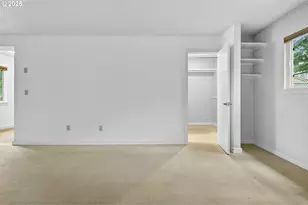 4653 NE Killingsworth St, Portland, OR 97218 - Photo 8