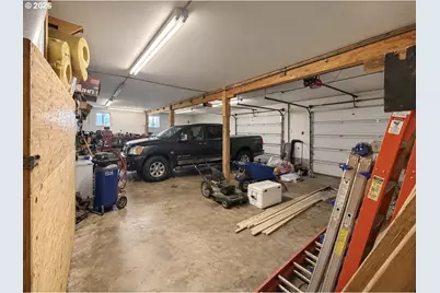 2280 Connecticut Ave, North Bend, OR 97459 - Photo 28
