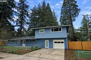 18655 SE Yamhill Cir, Portland, OR 97233 - Photo 2