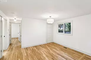 18655 SE Yamhill Cir, Portland, OR 97233 - Photo 22