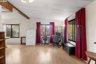 4915 Swegle Rd, Salem, OR 97301 - Photo 6