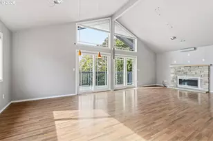 5239 N Emerson Dr, Portland, OR 97217 - Photo 18