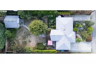 10316 NE Sacramento St, Portland, OR 97220 - Photo 2