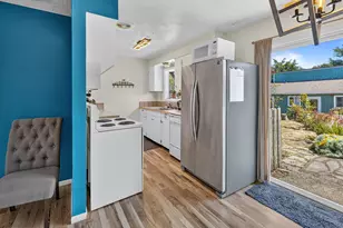 1232 NW Nye St, Newport, OR 97365 - Photo 10