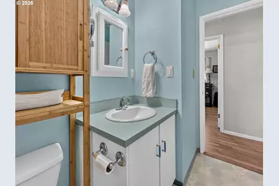 1232 NW Nye St, Newport, OR 97365 - Photo 18