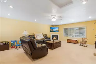 13012 NE 76th St, Vancouver, WA 98682 - Photo 12