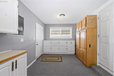 186 40th St, Springfield, OR 97478 - Photo 28