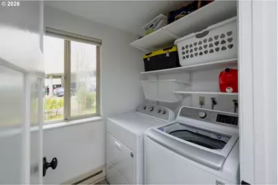 10031 SW Trapper Ter, Beaverton, OR 97008 - Photo 8