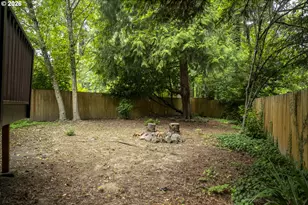 8740 SW Washington Dr, Portland, OR 97223 - Photo 40