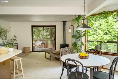 8740 SW Washington Dr, Portland, OR 97223 - Photo 32