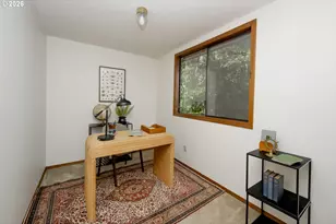 8740 SW Washington Dr, Portland, OR 97223 - Photo 20