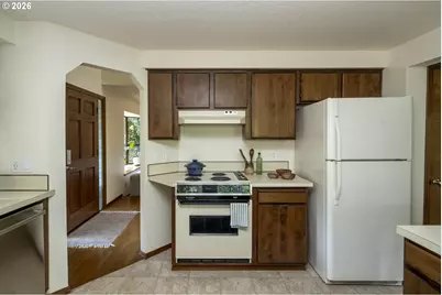 8740 SW Washington Dr, Portland, OR 97223 - Photo 26