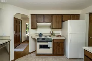 8740 SW Washington Dr, Portland, OR 97223 - Photo 26
