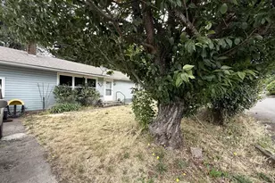 421 SE Sunset Ave, Cascade Locks, OR 97014 - Photo 26