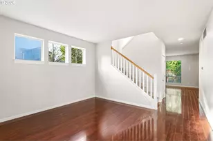 12845 SW Kraft Pl, Portland, OR 97223 - Photo 4