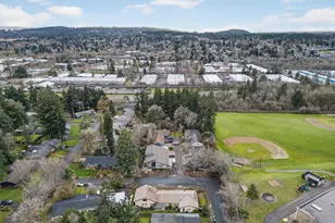 8050 SW 103rd Ave, Beaverton, OR 97008 - Photo 48