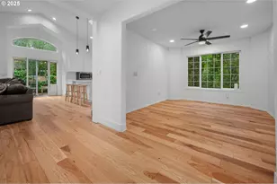 6512 SW Taylors Ferry Rd, Portland, OR 97223 - Photo 10