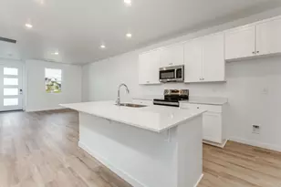 8399 SE Blanton St, Hillsboro, OR 97123 - Photo 8