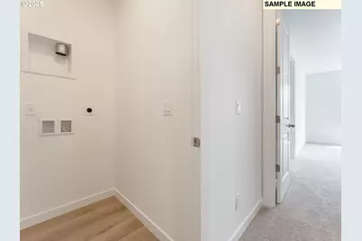 8399 SE Blanton St, Hillsboro, OR 97123 - Photo 22