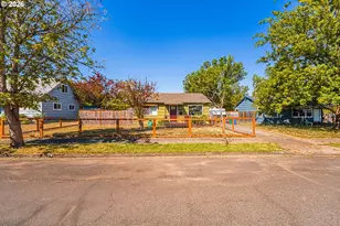 1540 Wilson St, Eugene, OR 97402 - Photo 2