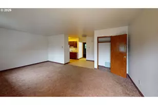 1910 SE Stark St, Portland, OR 97214 - Photo 4