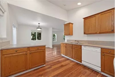 20510 NE Shore View Dr, Fairview, OR 97024 - Photo 22