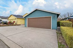 20510 NE Shore View Dr, Fairview, OR 97024 - Photo 42