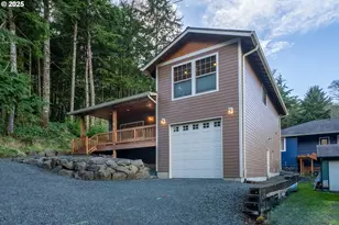 303 S Marine St, Rockaway Beach, OR 97136 - Photo 2