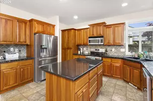 1326 51st St, Washougal, WA 98671 - Photo 2