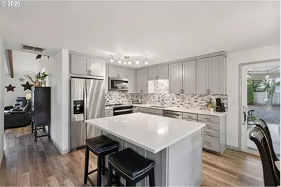 10250 SW Bryton Ct, Wilsonville, OR 97070 - Photo 14