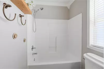 16066 NW Ramona Dr, Beaverton, OR 97006 - Photo 30