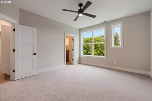 460 SE Haddock Ln, Hillsboro, OR 97123 - Photo 24