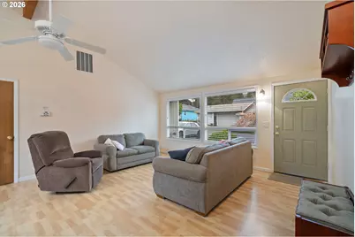 1233 Nehalem Ave, Rockaway Beach, OR 97136 - Photo 4