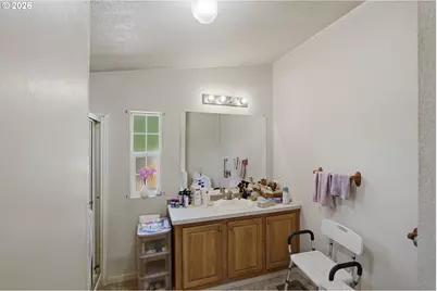 49629 Highway 242, Broadbent, OR 97414 - Photo 26