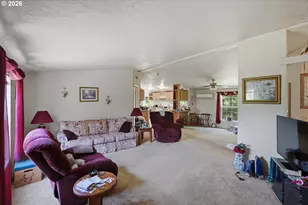 49629 Hwy 242, Broadbent, OR 97414 - Photo 14